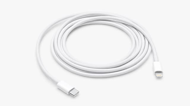 כבל טעינה USB-C ל-Lightning בלבן