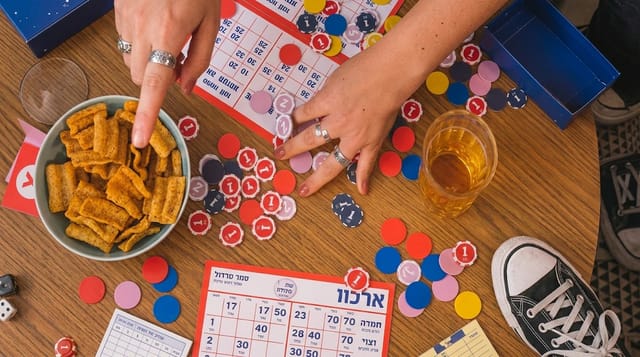 או מי בוקס חברה
