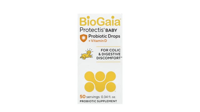 iHerb - קופסת BioGaia Protectis Baby לבנה עם עיצוב צהוב, טיפות פרוביוטיקה עם ויטמין D לתינוקות