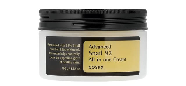 COSRX - צנצנת קרם לבנה עם מכסה שחור, תווית זהב ושחורה, Advanced Snail 92 All in One Cream, 100 גרם