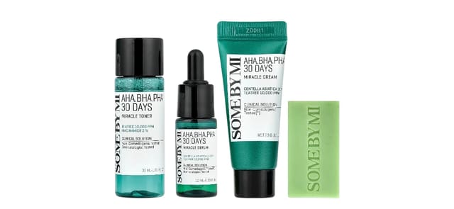 iHerb - ערכת SOME BY MI AHA.BHA.PHA 30 Days Miracle: טונר, סרום, קרם וסבון בצבע ירוק-טורקיז