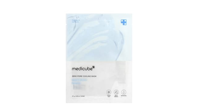 Medicube - אריזת מסכת פנים Zero Pore Cooling בצבע תכלת-לבן עם לוגו כחול