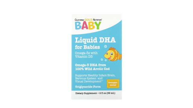 iHerb - קופסת Baby DHA נוזלי של California Gold Nutrition, רקע תכלת עם איור דג מצויר, 59 מ"ל