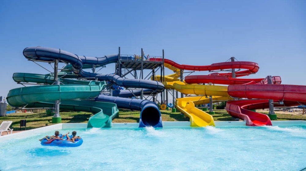 חופשת קיץ משפחתית בבוקרשט רומניה