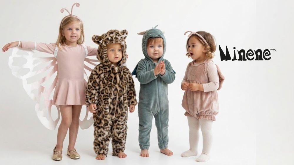 ילדות קטנות