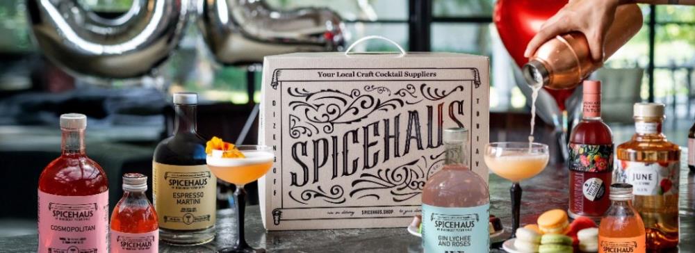  25% הנחה על הקוקטיילים המבוקבקים של ספייס האוס