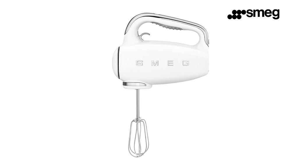 מיקסר חשמלי ידני smeg ב-₪1,099 במקום ₪1,232