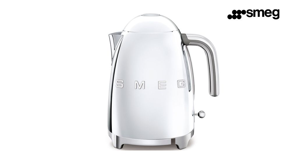 קומקום חשמלי קיבולת 1.7 ליטר smeg ב-₪1,299 במקום ₪1,690