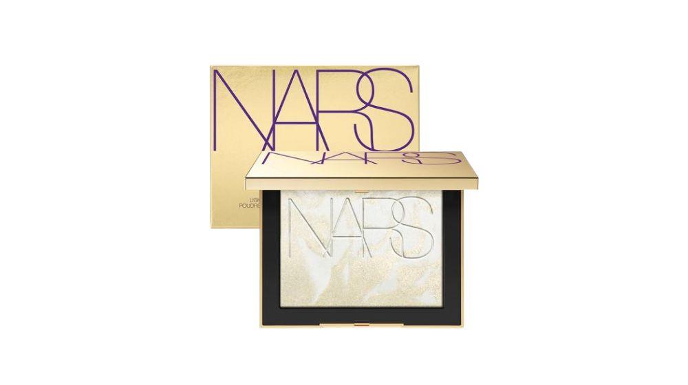 פודרה מוזהבת לקיבוע לייט רפלקטינג - נארס | NARS