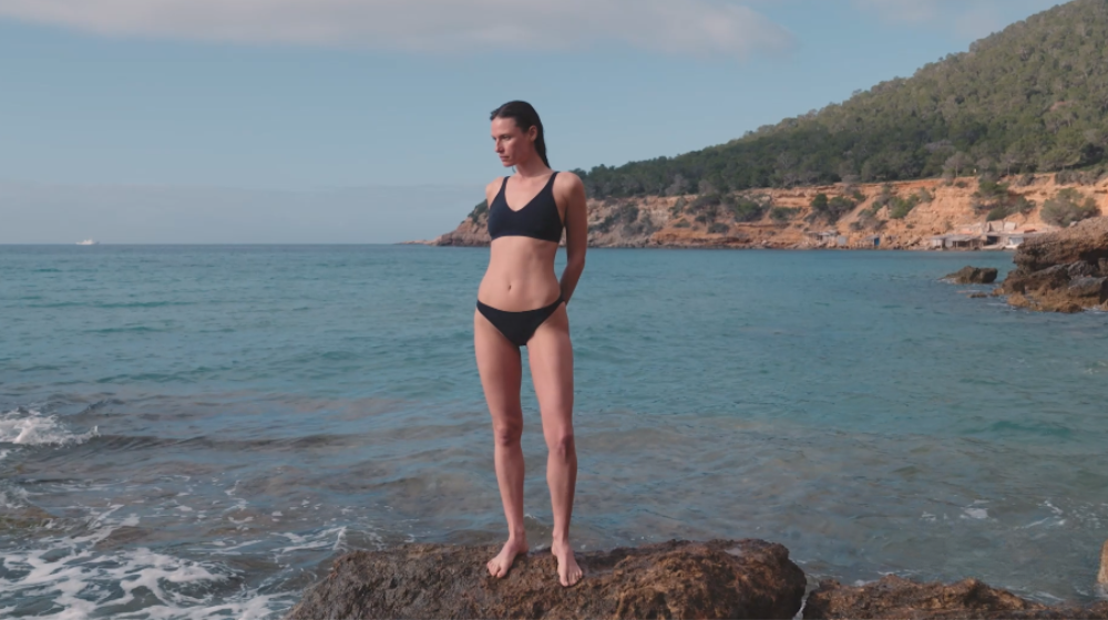 חזיות ותחתונים