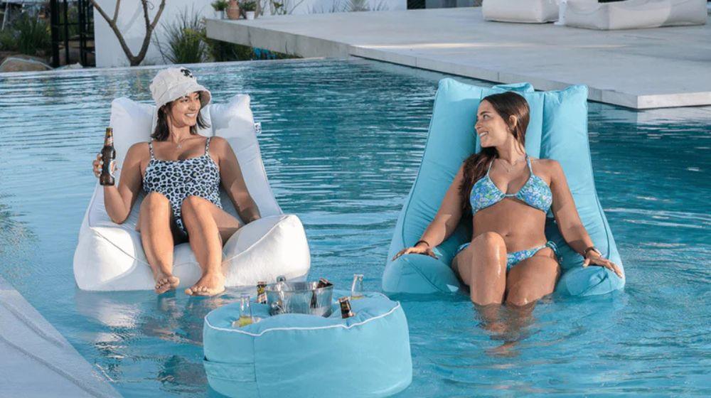 פוף צף לבריכה כורסא ונציה 95/80 ב-460 ₪