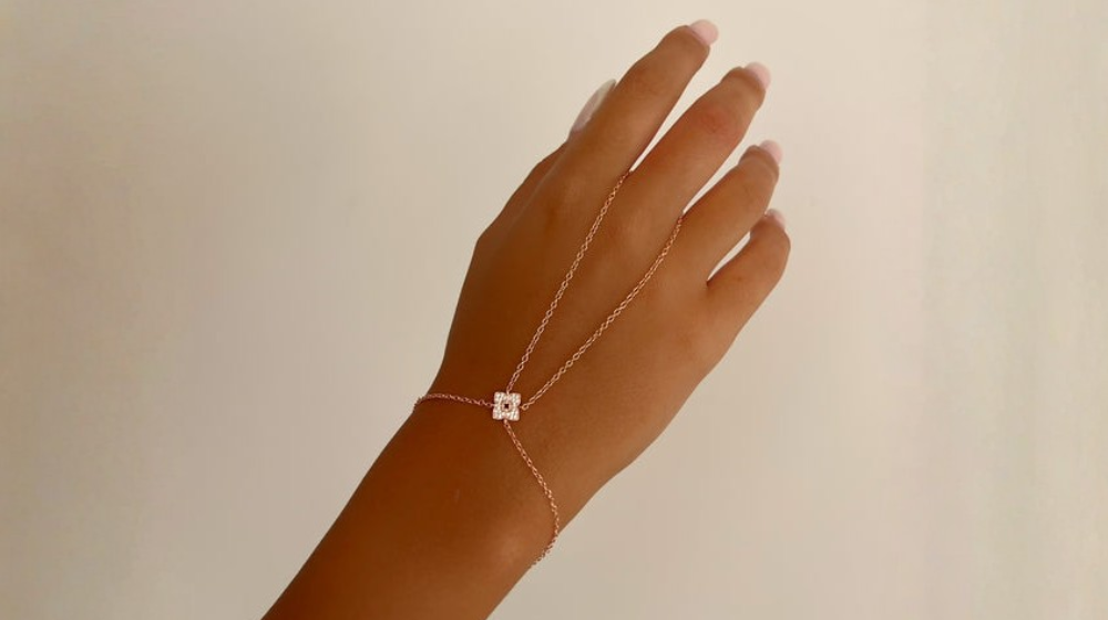 תכשיטי פרחים